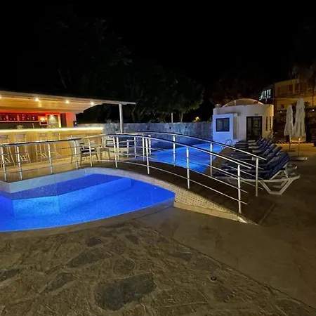 Hotel Orion 3*